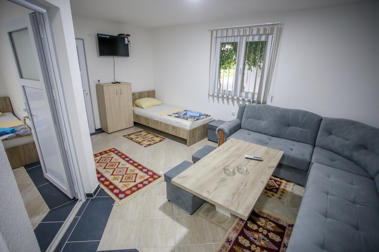 Apartments River Una 2 Bihac Exterior photo