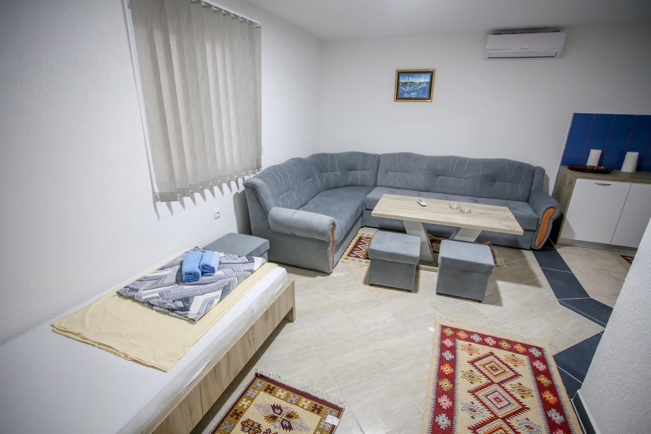 Apartments River Una 2 Bihac Exterior photo