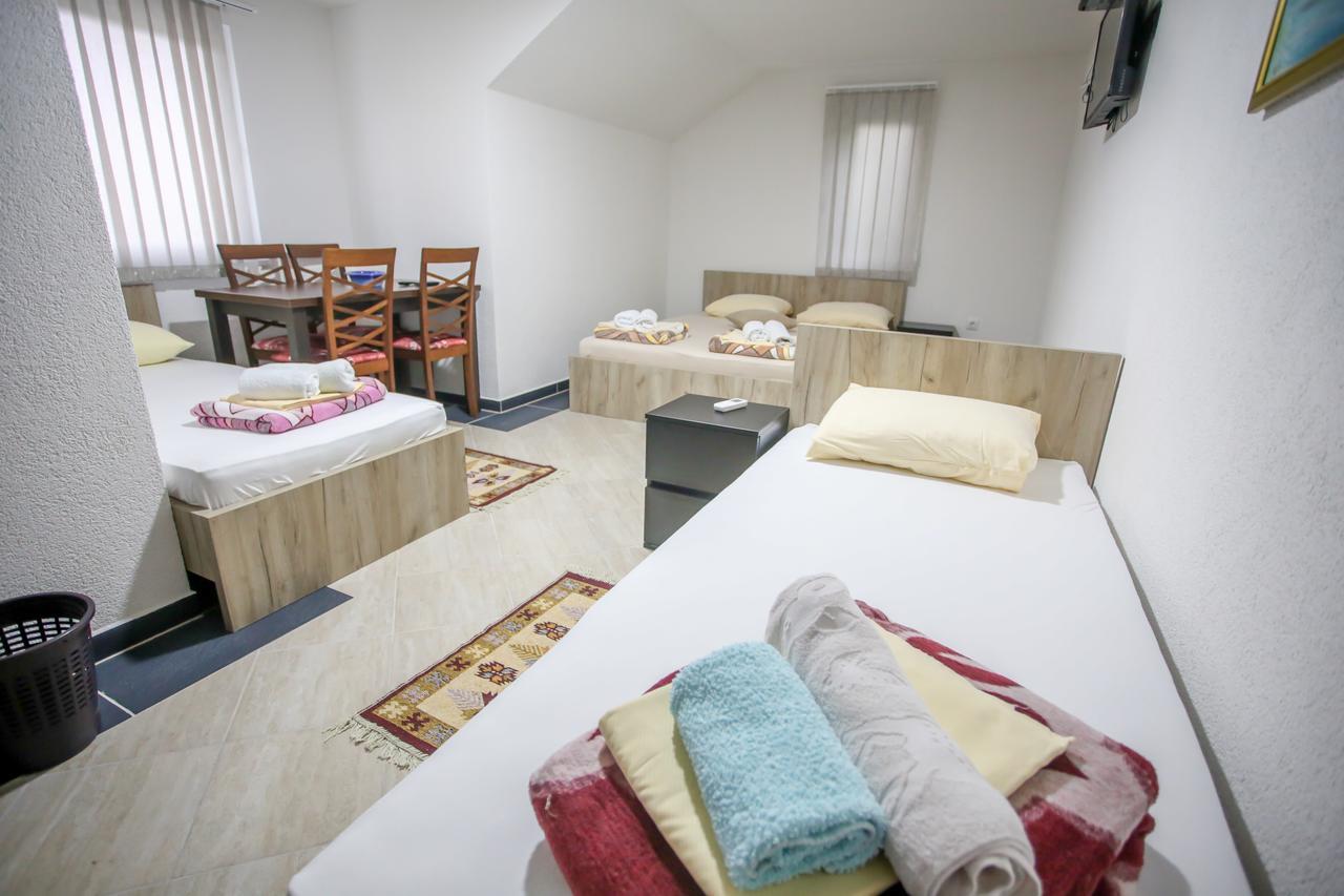 Apartments River Una 2 Bihac Exterior photo