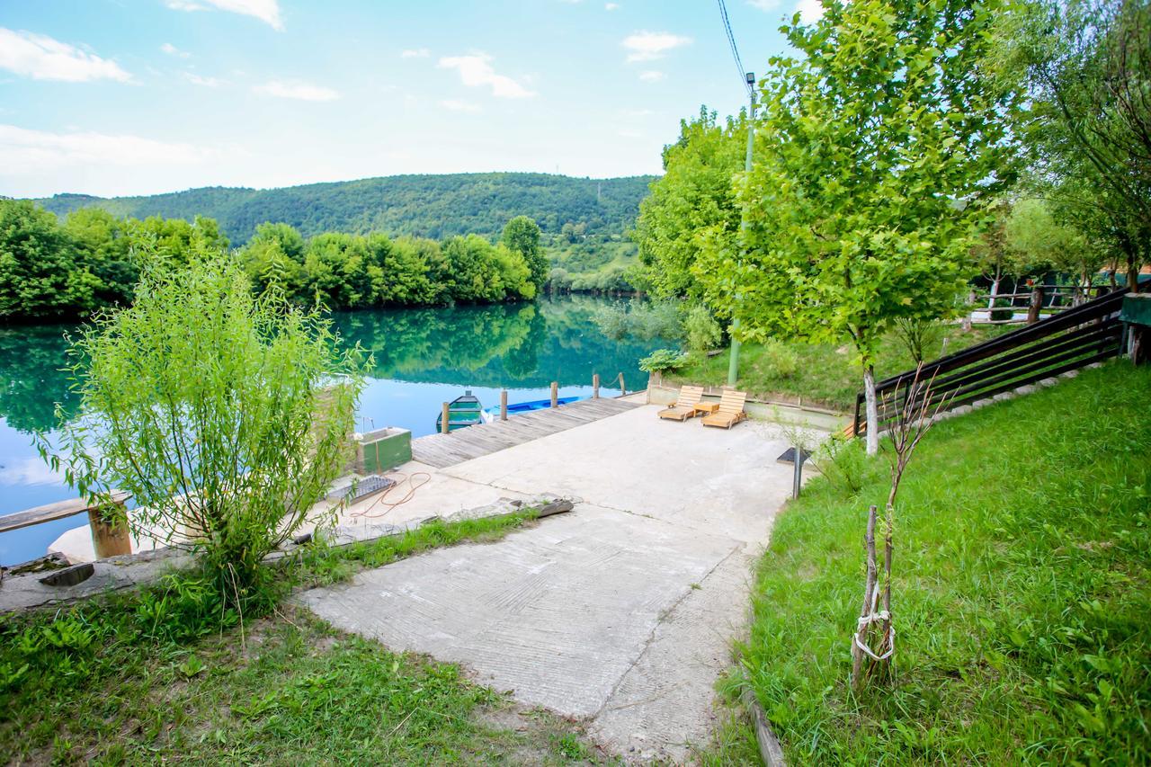 Apartments River Una 2 Bihac Exterior photo