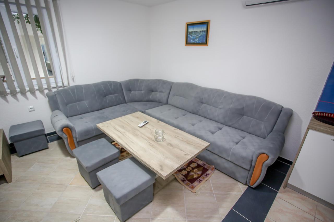 Apartments River Una 2 Bihac Exterior photo
